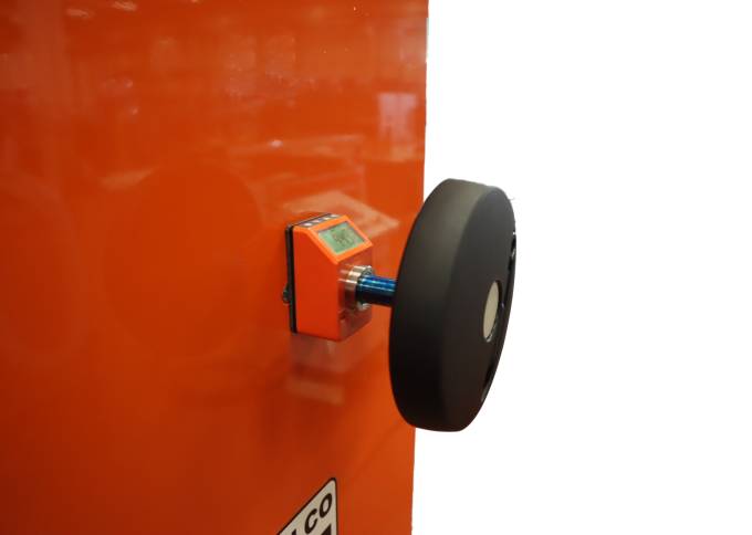 Industrial Laminator XPR by Walco - adjustment screw