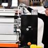 Laminatrice industriale TX di Walco - dettaglio del sistema di taglio automatico di precisione - 2